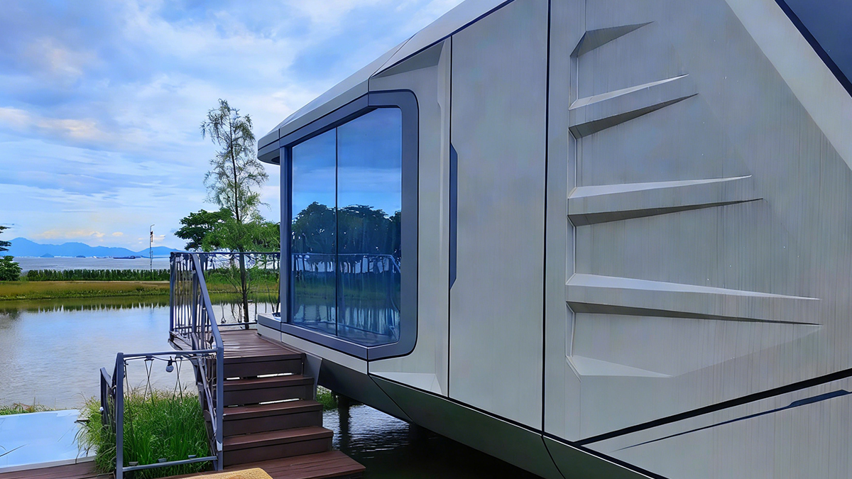 Capsule House Benefits and Challenges