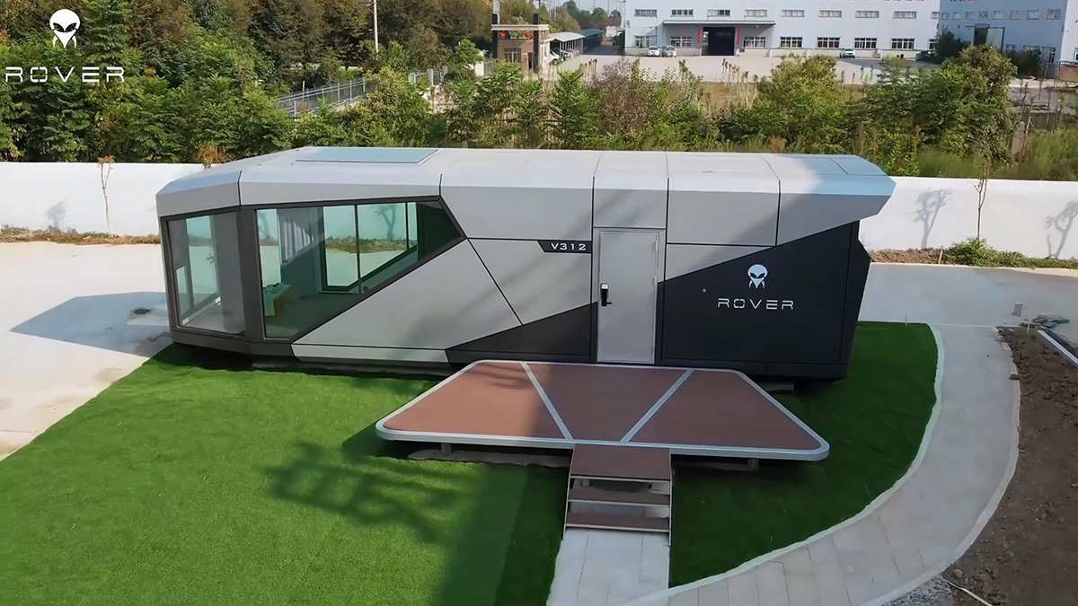 Capsule House Worker and Student Dormitories