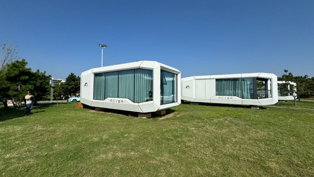 Tiny House Pods Compared to Glamping Pods and Park Models - Rovellc