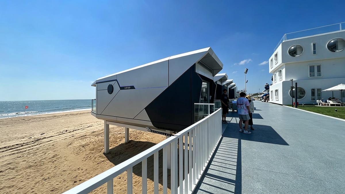 Latest Space Capsule Homes for Glamping