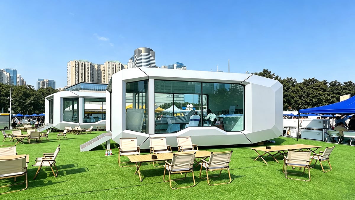 Maximize Space and Functionality in a Capsule Home