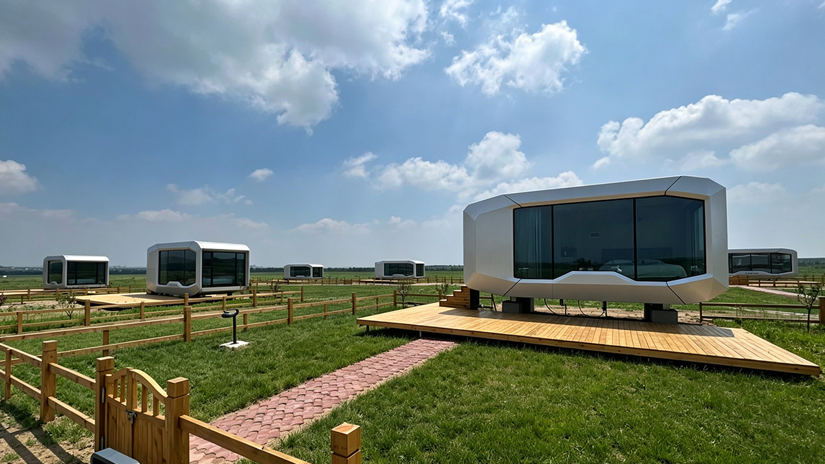 Capsule house supplier units available for controlled document review